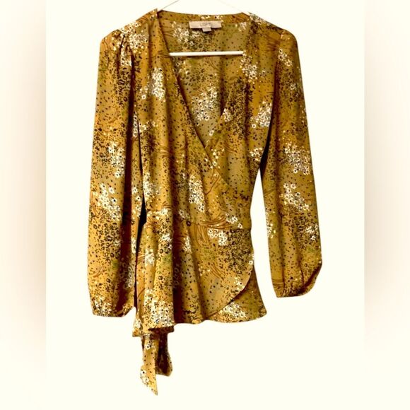 LOFT Mustard Yellow Wrap Top Flutter‎ Sleeve
Elastic Tie Waist Women’s XL - Picture 1 of 7